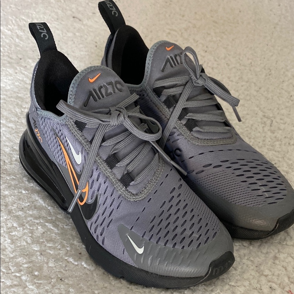 Nike Air Max 270 Men's Gray Sneakers